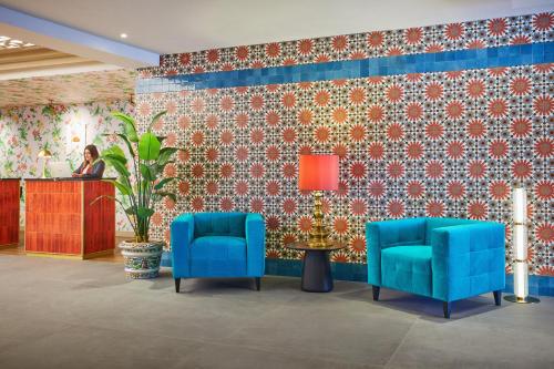 Hesperia Sevilla - image 5