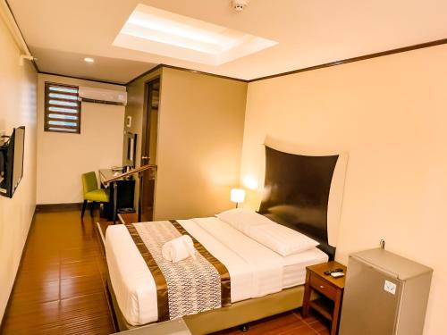 room detail thumbnail 0