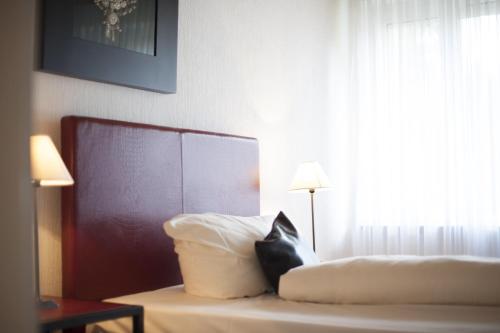 Hotel am Park - Willich - Düsseldorf - Krefeld 1