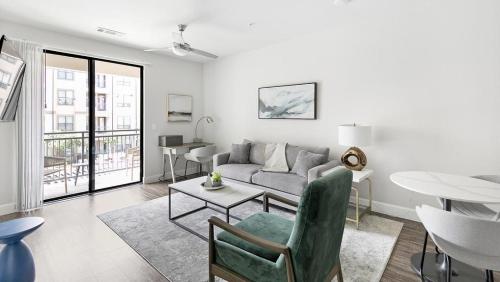 Landing Modern Apartment with Amazing Amenities ID9022X02 in Frisco, USA