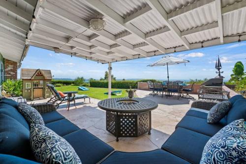 Pacifica Paradise by Cardo - Ocean Views!