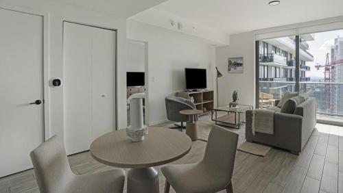 Landing - Modern Apartment with Amazing Amenities ID1401X723 in Fort Lauderdale, USA