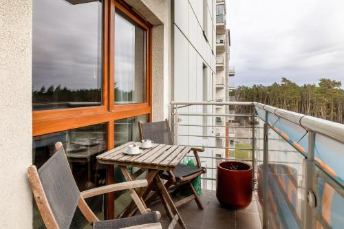 One-Bedroom Apartment image 9