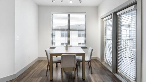 Landing - Modern Apartment with Amazing Amenities ID1403X363 in Haltom City, USA