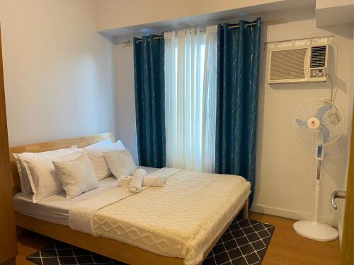 8 Adriatico - 1 Bedroom with 1 Parking Space near SLMEC, PGH and US Embassy, Manila