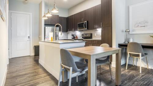 Landing Modern Apartment with Amazing Amenities ID1779X4 in Fort Worth, USA
