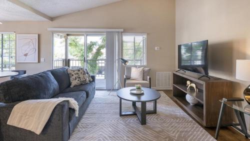 Landing Modern Apartment with Amazing Amenities (ID9448X47) in Chino Hills