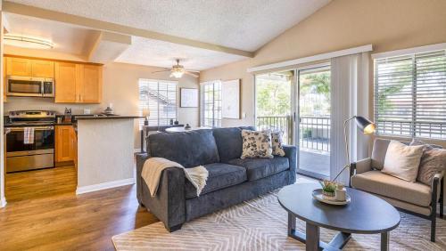 Landing Modern Apartment with Amazing Amenities (ID9448X47) in Chino Hills
