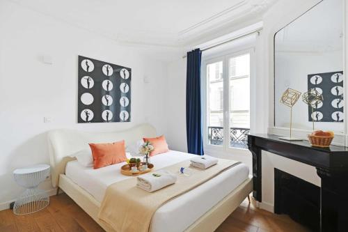 Renovated and modern 4BD for 12 guests - image 13