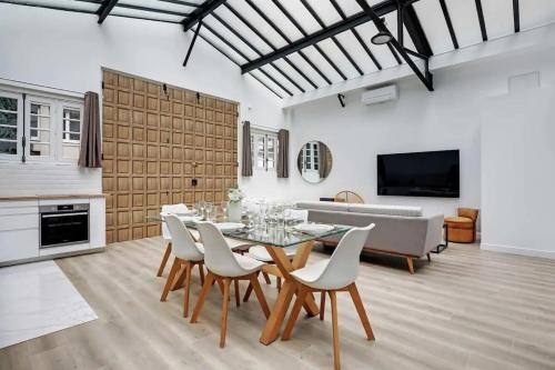 Magnificent loft Porte Versailles & Champs de Mars, Paris