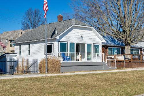 Waterfront Buckeye Lake Home with Deck and Dock!