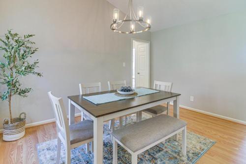 Lovely Charlotte Home with Yard 9 Mi to Uptown! in Charlotte, USA
