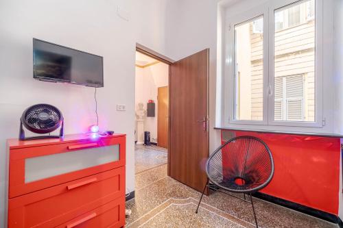 Genova La Fortuna Roomy Apt & Panoramic Balcony