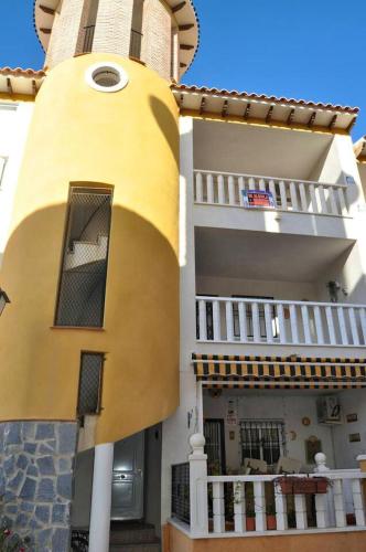 3 bedrooms apartement with shared pool and wifi at La Marina del Pinet 1 km away from the beach