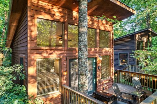 Rivers Edge Treehouses