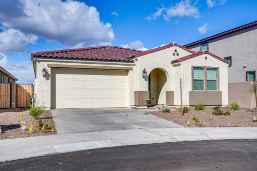 5 Mi to Westgate Newly Built Glendale Home in Litchfield Park