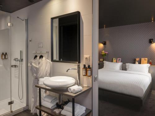Grand Hotel Lafayette Room Type - Deluxe Room