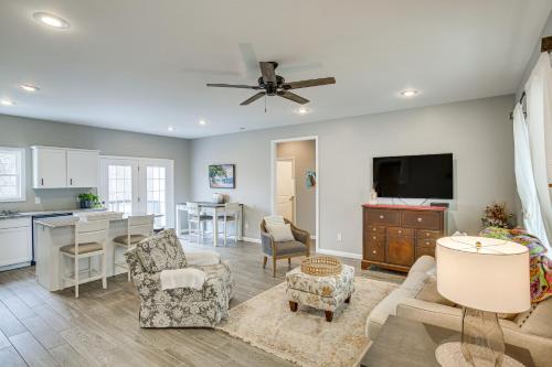 Winchester Home with Deck Less Than 1 Mi to Tims Ford Lake!