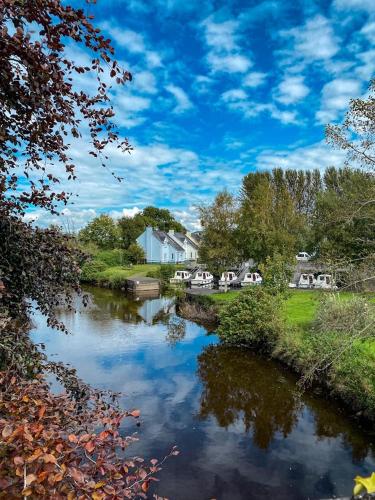 Leitrim Quay - Riverside Cottage 3 in Carrick on Shannon