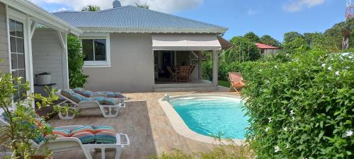 VILLA LM CARAÏBE avec vue MER et PISCINE - Location, gîte - Sainte-Rose