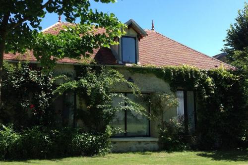Location charmante à Essômes-sur-Marne avec terrasse et cheminéea gîte à louer Essômes-sur-Marne