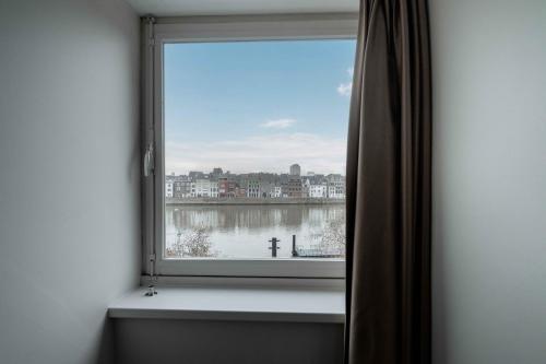 easyHotel Maastricht City Centre - image 4