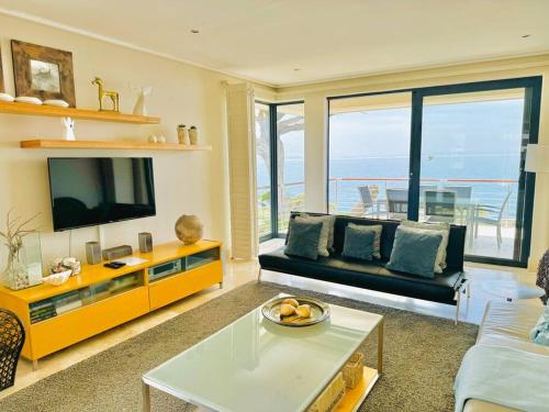 74 on Marine - Apartment 303 in เฮอร์มานัส