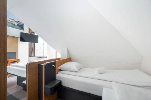easyHotel Maastricht City Centre - main image