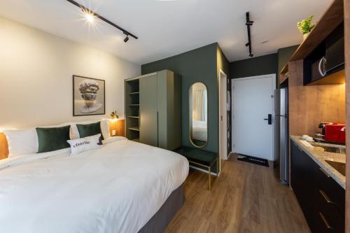 Charlie Panorama Butantã Room Type - Studio with Balcony