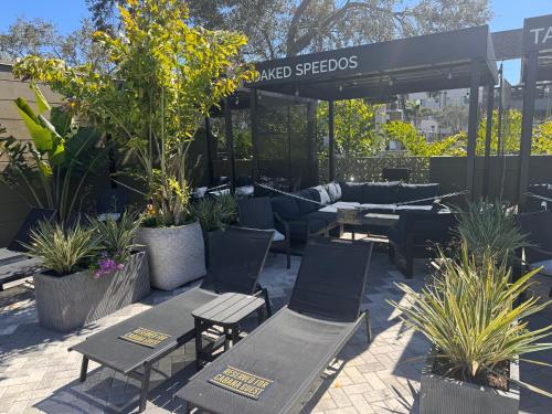 Piscina, Mari Jean Hotel - All Adults Welcome in San Petersburgo (FL)