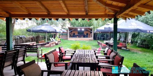 Hotel Restaurant Plutitor Delta Ways in Nufăru