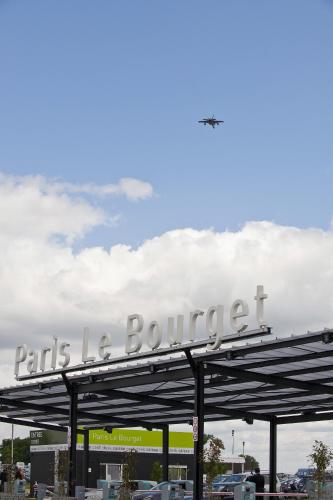Kyriad Le Bourget Centre- Parc Des Expositions - image 2