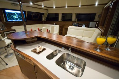 "Marea" Sunreef 62 Catamaran with Crew all inclusive in El Porvenir