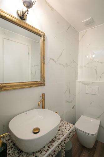 CASA NEL BORGO n.2 5