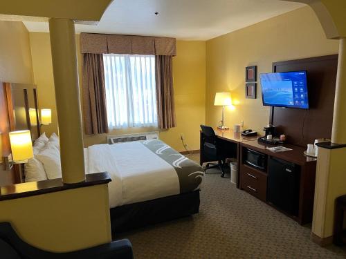 Quality Suites Midland North Loop 250