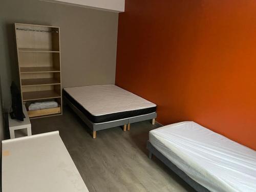 Appartement 4 - Hyper centre - 1 à 4 personnes (Appartement 4 - Hyper centre - 1 a 4 personnes) in 杜埃