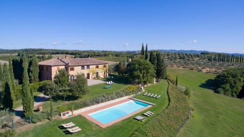 Villa Santa Virginia - Tap to explore photos