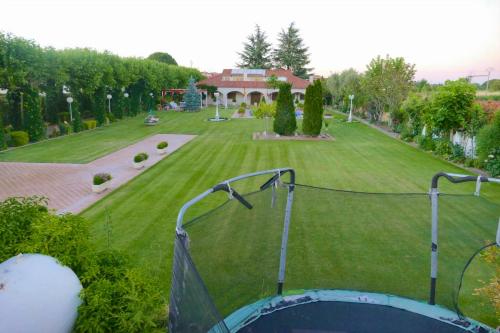 5 bedrooms house with private pool jacuzzi and terrace at Salamanca