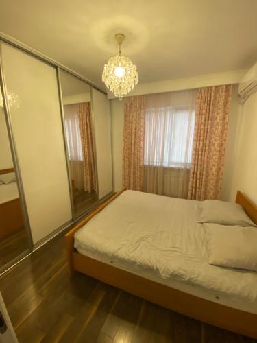 Двухкомнатная квартира рядом с ТРЦ АДК, Almaty