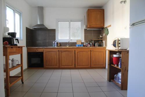 Villa Le Gommier, 2 ch 4 Pers-Terrasse et jardin au Moule in Le Moule