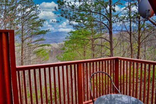 Mountain Love Nest - image 5