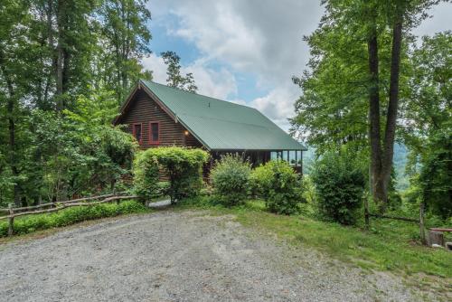 Shadow Ridge Retreat Pet Friendly and Views in Fletcher, USA