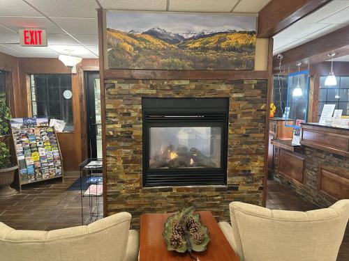 บริการและสิ่งอำนวยความสะดวก, เดย์ส อินน์ แอนด์ สวีทส์ บาย วินด์แฮม กันนิสัน (Days Inn & Suites by Wyndham Gunnison) in กันนิสัน (CO)