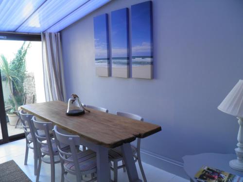 Holiday House Pembroke Dock, , West Wales