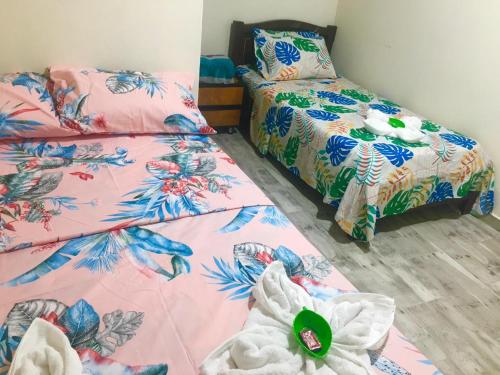 1 double bed, 1 twin bed
