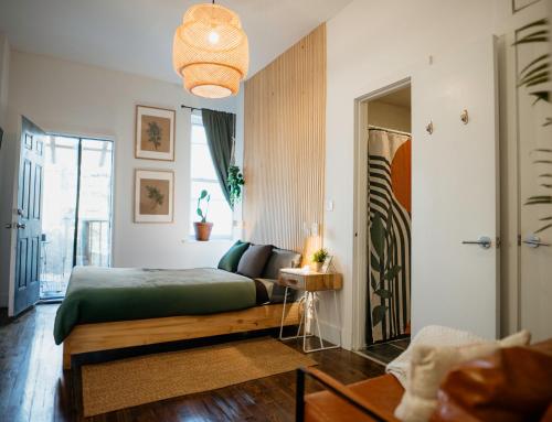 Private room with private bathroom and backyard in Brooklyn, USA
