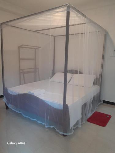 One-Bedroom House image 6