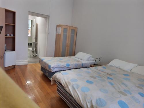Austral Inn Room Type - Deluxe Studio