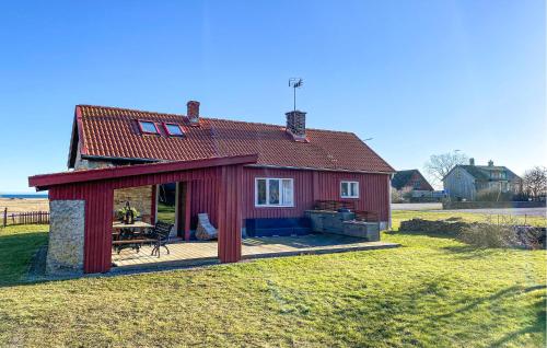 . 3 Bedroom Stunning Home In Degerhamn