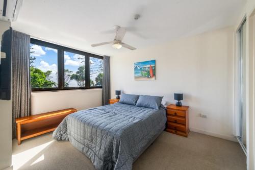 Windward 4, 3 bedroom unit ocean front, Mooloolaba (photo 8)